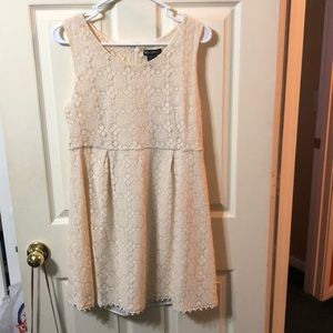 Lace dress